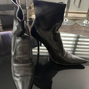 de belle bottes a bout pointu grandeur 7